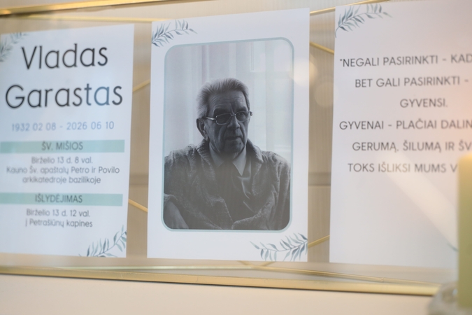 Atsisveikinimas su Lietuvos krepšinio legenda Vladu Garastu