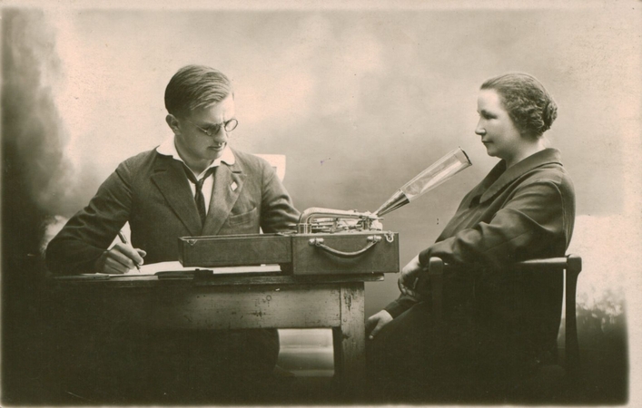 Kauno radijo darbuotojai studijoje, 1925 m.