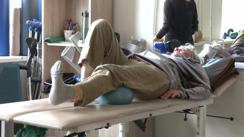 Reabilitacijos krizė Lietuvoje: vieni laukia pusmetį, kiti moka iš savo kišenės