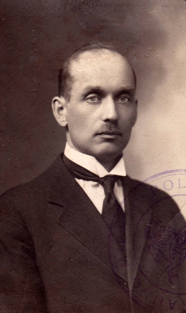 P. Augustaitis, paso kortelės nuotrauka. 1929 05 17.