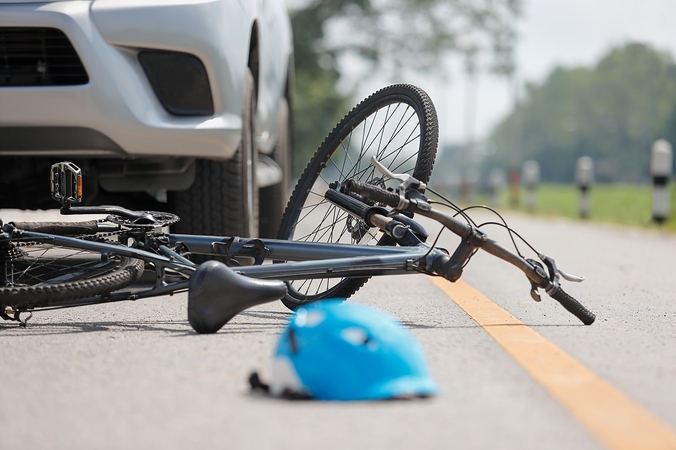 Vilniuje automobilis kliudė dviračiu važiavusią nepilnametę