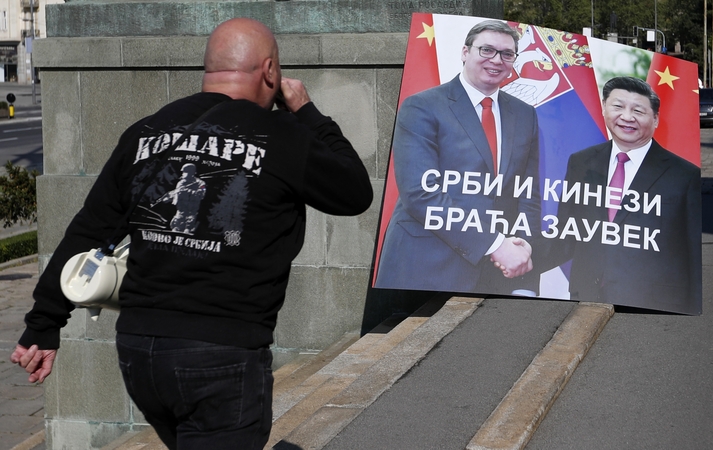 EŽTT pasmerkė Serbiją dėl uždrausto protesto prieš Kinijos prezidentą Xi Jinpingą