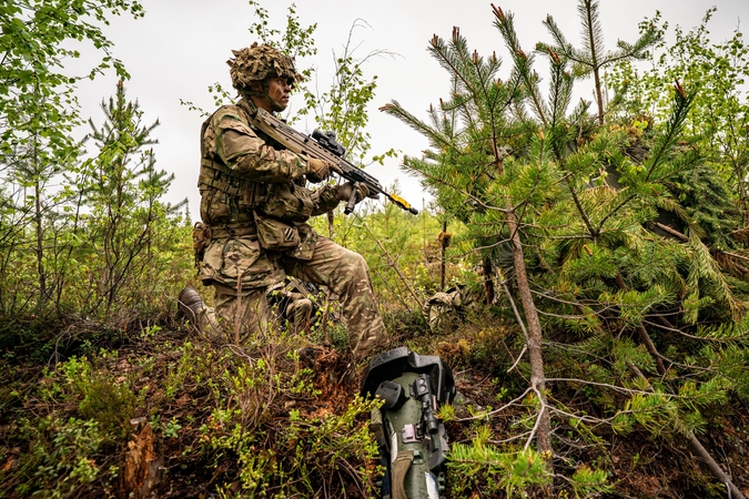 NATO stiprina gynybą aplink Švediją ir Suomiją