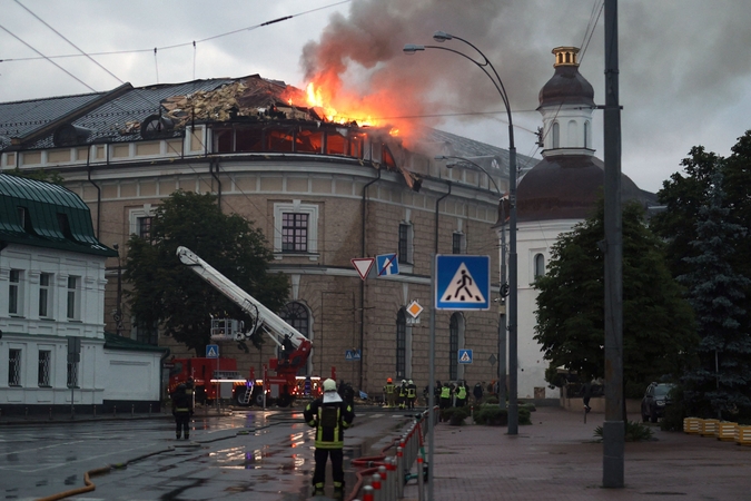 Rusijos smūgiai Ukrainoje: aukų skaičius išaugo iki devynių