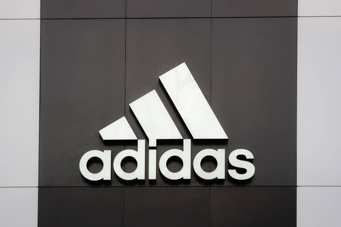 Tokio susidomėjimo nesitikėta: „Adidas“ atsidūrė keblioje situacijoje