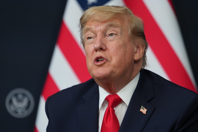 Trumpas: greitai galėsime atnaujinti sankcijas Rusijos naftai