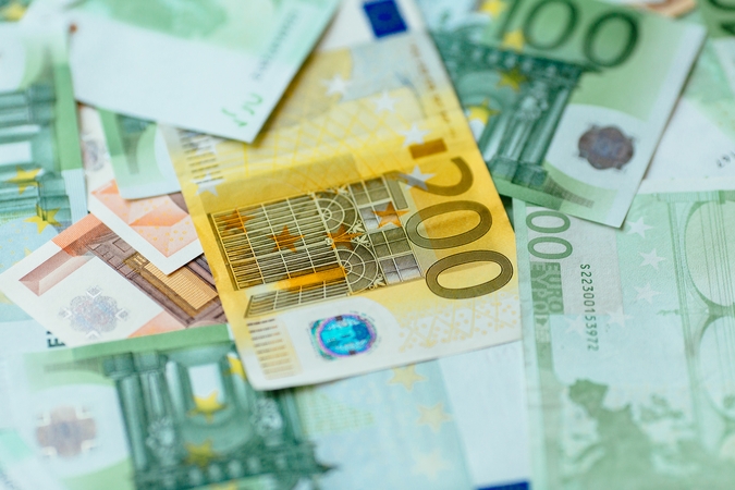 Valstybės pajamos per penkis mėnesius augo 7,8 proc.