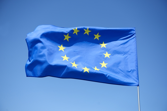 ES skelbia atnaujinsianti derybas dėl narystės su Ukraina