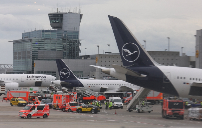 Frankfurto oro uoste sužeisti keli „Lufthansa“ darbuotojai