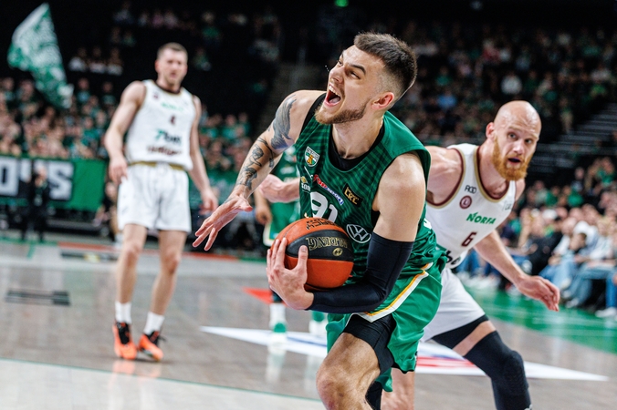 Statistika: žalgiriečiai laimėjo kovą su panevėžiečiais dėl kamuolio 32:27, tačiau prasčiau pataikė tritaškius – atitinkamai 35 proc. ir 52 proc.