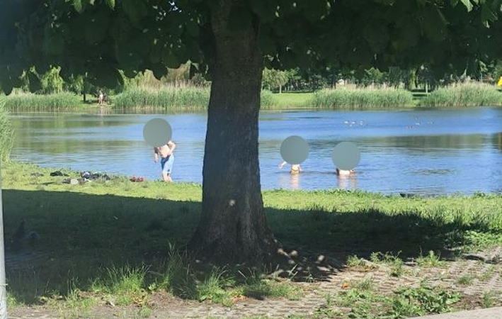 Atsargumas: raginama atidžiau prižiūrėti prie Žardininkų tvenkinio laiką leidžiančius vaikus.