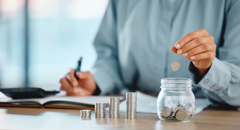 Psichologas atskleidė, kokie du įpročiai užtikrins finansinę gerovę