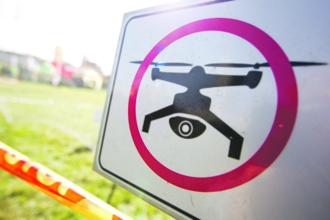 Susirūpinimas: atsiradus rizikų, susijusių su Lietuvos oro erdvę kertančiais kitų šalių dronais, gyventojai pradėjo kreiptis į draudimo bendroves, detaliau aiškintis, kokios yra draudimo sąlygos.