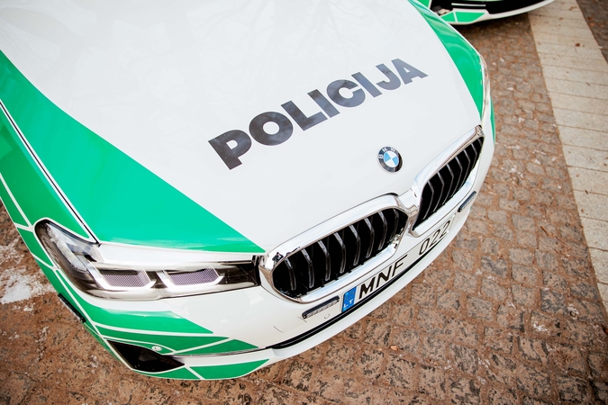 Policija