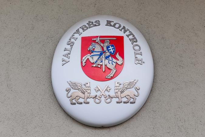 Valstybės kontrolė: bankrutuojančių įmonių darbuotojams gali būti išmokama daugiau, nei priklauso
