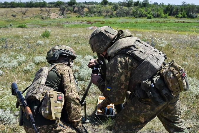 Ukrainos gynybos pajėgos vienos specialiosios operacijos metu sunaikino 18 priešo tankų