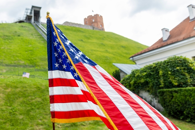 Trumpas siūlo JAV ambasadoriumi Lietuvoje skirti teisininką Noreiką