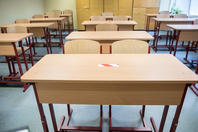 Atšaukė išsilavinimo slenkstį ir trečią brandos egzaminą