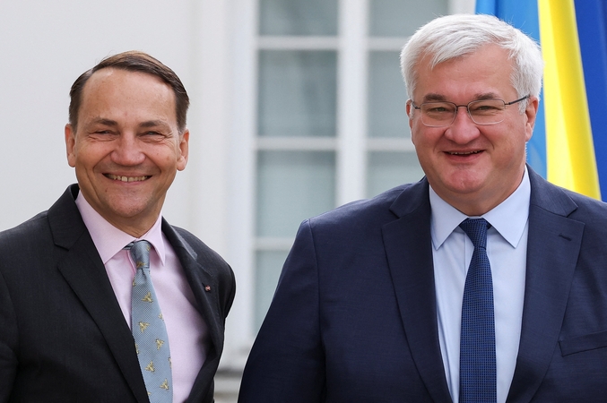 Diplomatinio ginčo fone Varšuvoje susitiks šalių užsienio ministrai