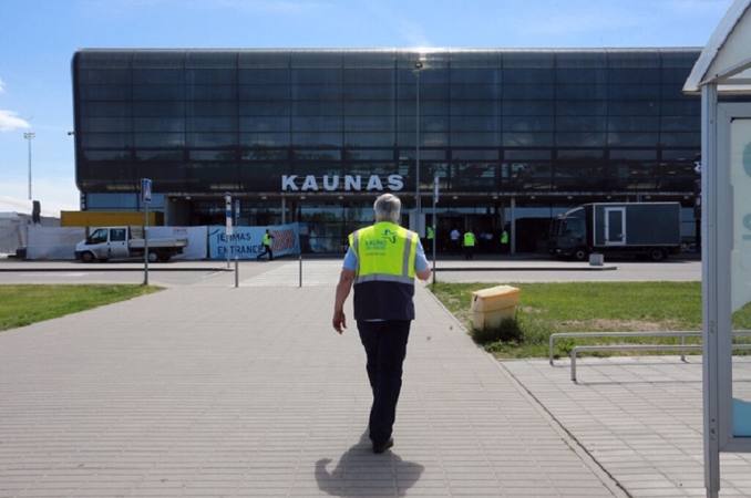 Teismas davė papildomo laiko „Aviabaltikai“ nugriauti pastatus Kauno oro uoste