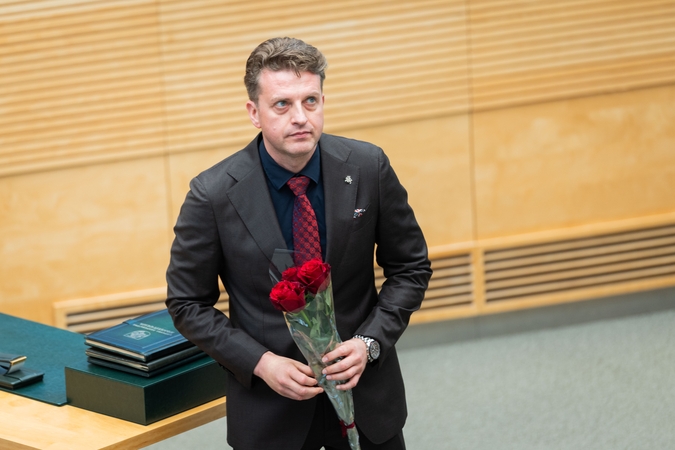 Seime prisiekė paskirtasis žvalgybos kontrolierius Valentinavičius