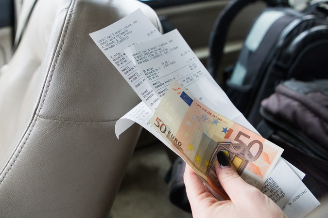 Buvusiam ekspremjerų Palucko ir Ruginienės patarėjui Saulevičiui pareikšti įtarimai „čekiukų“ byloje