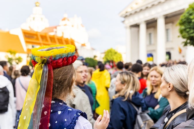 Lietuvoje minima Valstybės diena: visoje šalyje tradiciškai bus giedama „Tautiška giesmė“
