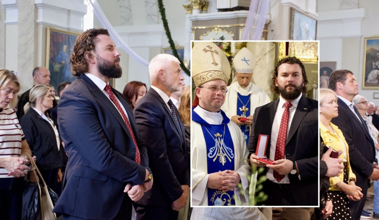 Kodėl politikai veržiasi kalbėti prie altoriaus, o Bažnyčia – tai leidžia ir juos apdovanoja?