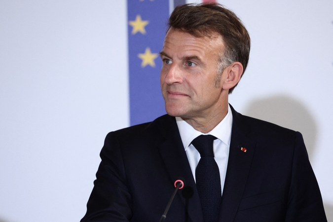 Emmanuelis Macronas: Ukraina įsigis 16 naikintuvų „Rafale“, oro gynybos sistemų „SAMP/T NG“