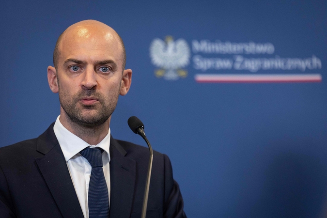 Prancūzija smerkia „bauginimo aktą“ prieš du savo diplomatus Irane