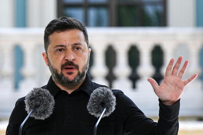 Volodymyras Zelenskis pirmą kartą po ginčo dėl istorinės atminties lankosi Lenkijoje (žiniasklaida)