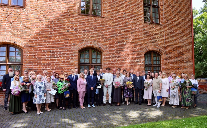 Sėkmingiausi: trylika šimtukų Kauno rajone pelnė dešimt abiturientų.