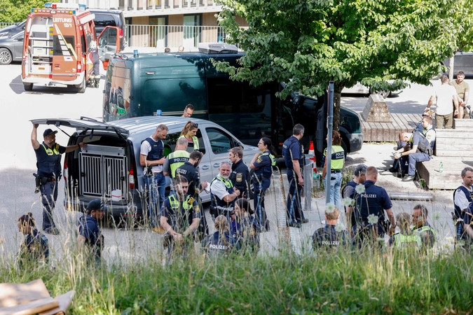 Bavarijos mokykloje per išpuolį sužeisti keli žmonės: įtariamasis – sulaikytas