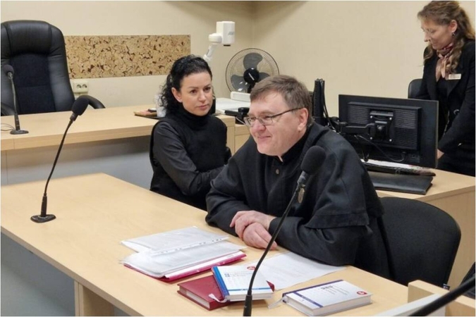 Nausėda suteikė malonę sutuoktinį nušovusiai klaipėdietei