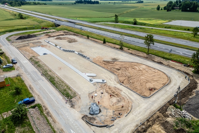 „Fegda“ už beveik 1,5 mln. eurų ties Ariogala įrengs poilsio aikštelę