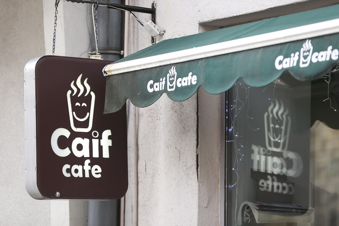 Pramogų organizatorei leista įsigyti „Restoranas 12“ ir „Caif Cafe“ valdytojas