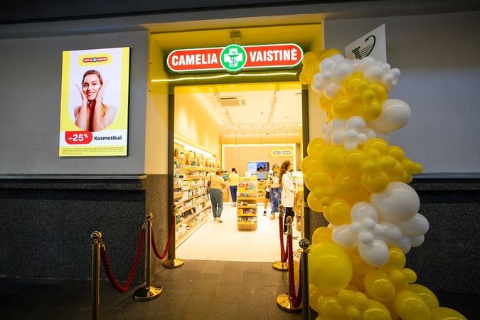 Kauno „Akropolyje“ duris atvėrė „Camelia“ vaistinė: renginyje – ir žinomos moterys