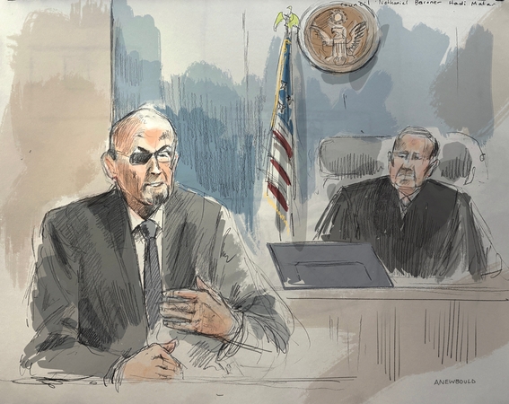 Salmano Rushdie užpuolikas pripažintas kaltu dėl kaltinimų terorizmu