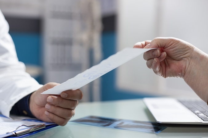 Prokuratūra atsisakė pradėti ikiteisminius tyrimus dėl 24 medikų veiksmų išrašant receptus