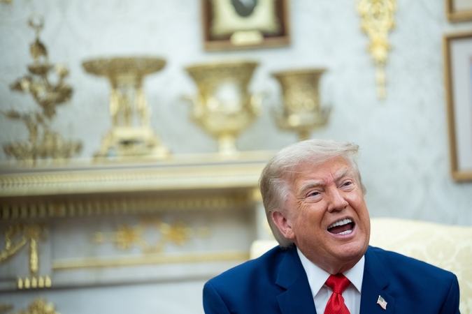 Žiniasklaida: Trumpas pritarė istoriniam susitarimui su Saudo Arabija