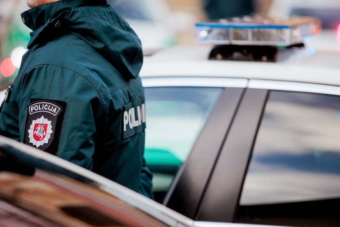 Profsąjungos išsakė lūkesčius dėl pareigūnų atlyginimų: ko tikisi?