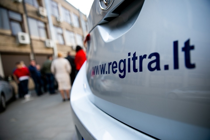 „Regitra“: apie tai vairuotojus papildomai informuosime SMS žinute