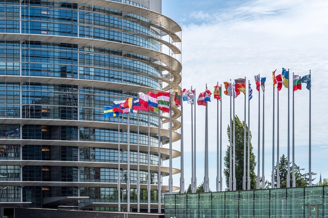 Europos Parlamentas nepasiekė susitarimo dėl kovos su vaikų seksualiniu išnaudojimu internete