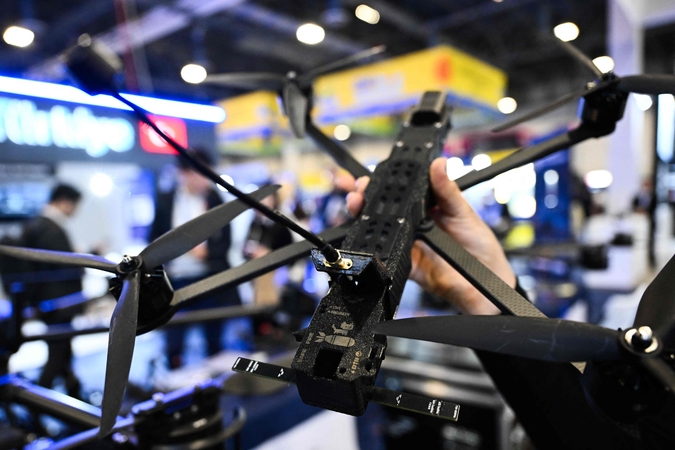 Vokietija finansuos 50 tūkst. kovinių dronų Ukrainai pirkimo sandorį