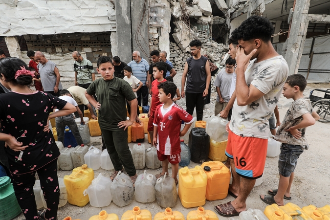 Trumpo Taikos taryba planuoja bandomąją „humanitarinę zoną“ Gazos Ruože