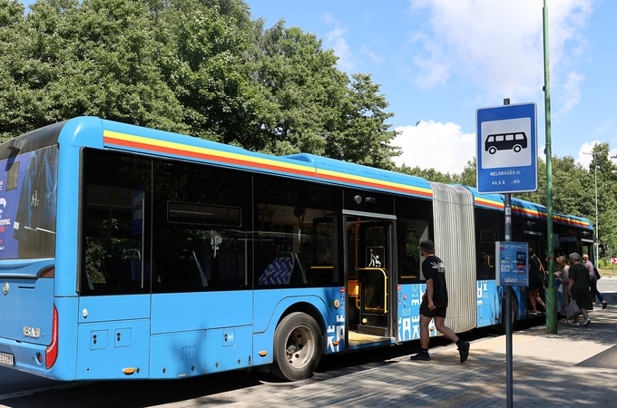 Situacija: dėl eismo ribojimų Klaipėdoje keičiami dalies autobusų tvarkaraščiai.
