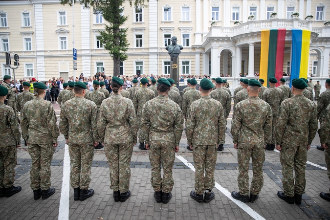 Kariuomenė: norinčiųjų atlikti privalomąją tarnybą – rekordas