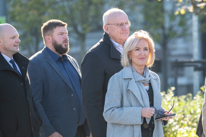 Institucijos nusitaikė į prabangią Pinskų sodybą: dalį statybų teko stabdyti