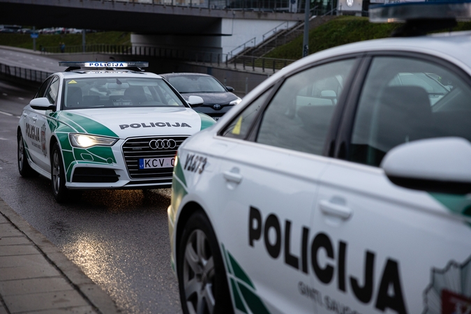 Policija