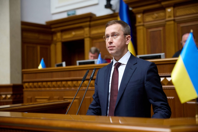 Naujasis Ukrainos premjeras – buvęs įmonės vadovas, kuriam pavesta išgyventi žiemą